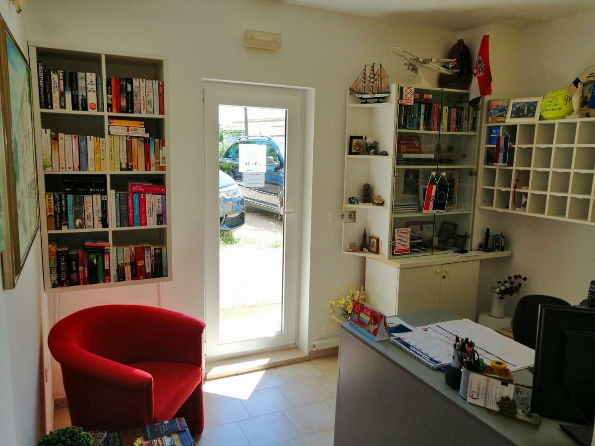 Apartments Villa Jadranka Marusici  Dış mekan fotoğraf